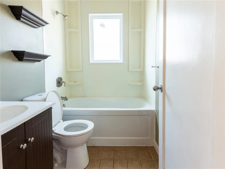 4451 Beaufort Street, Port Alberni, BC, V9Y 5R3 - 7