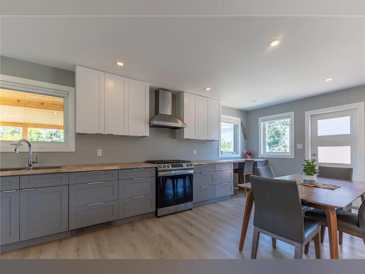 3610 S Island Highway, Campbell River, BC, V9W 1E6 - 7