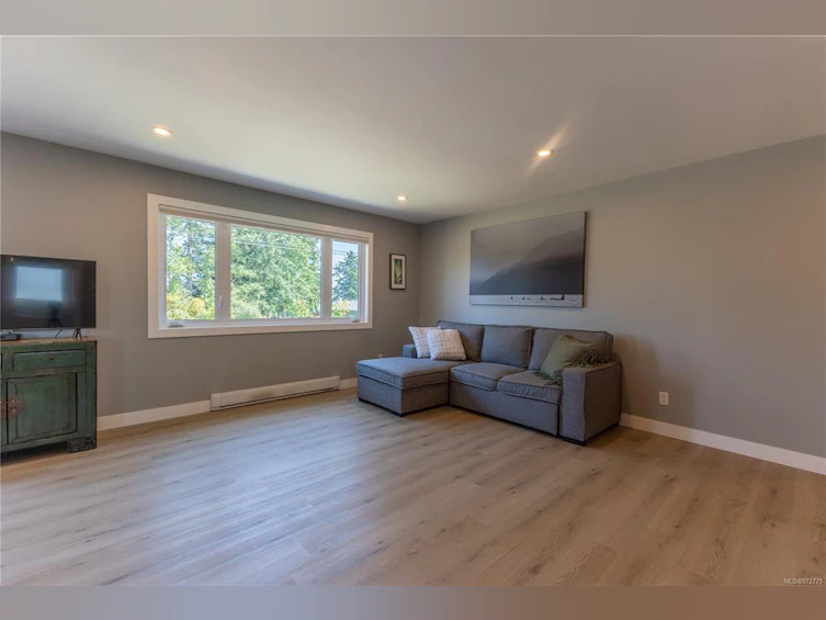 3610 S Island Highway, Campbell River, BC, V9W 1E6 - 10