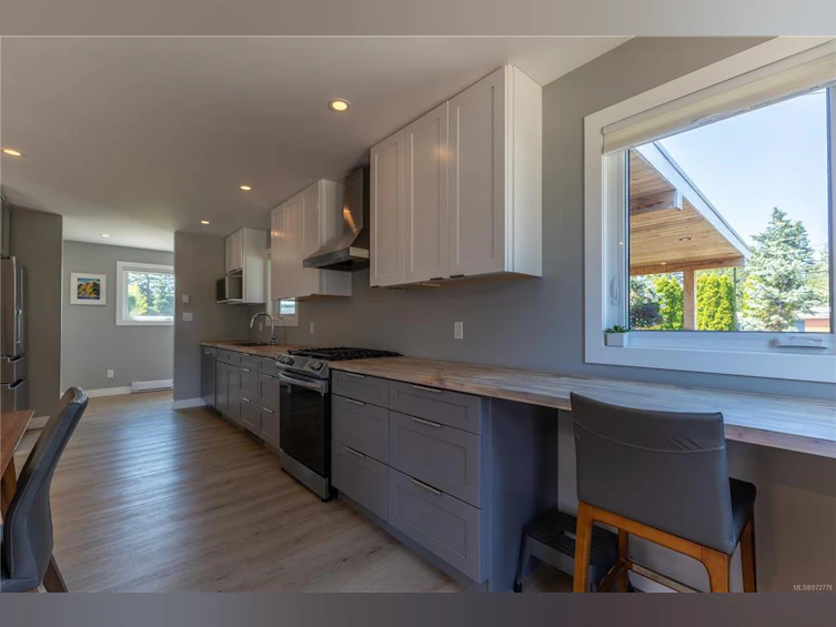 3610 S Island Highway, Campbell River, BC, V9W 1E6 - 14