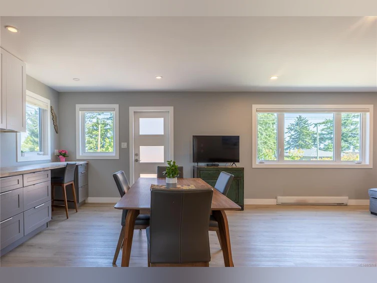 3610 S Island Highway, Campbell River, BC, V9W 1E6 - 15