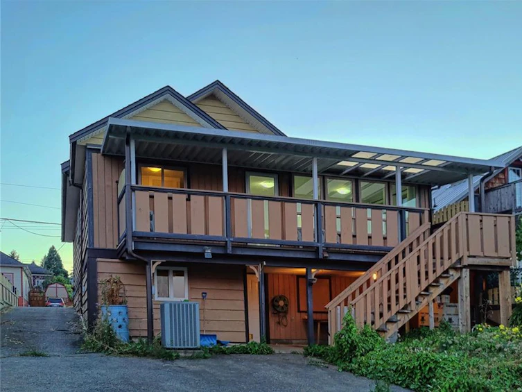 18 Gillespie Street, Nanaimo, BC, V9R 4Y3