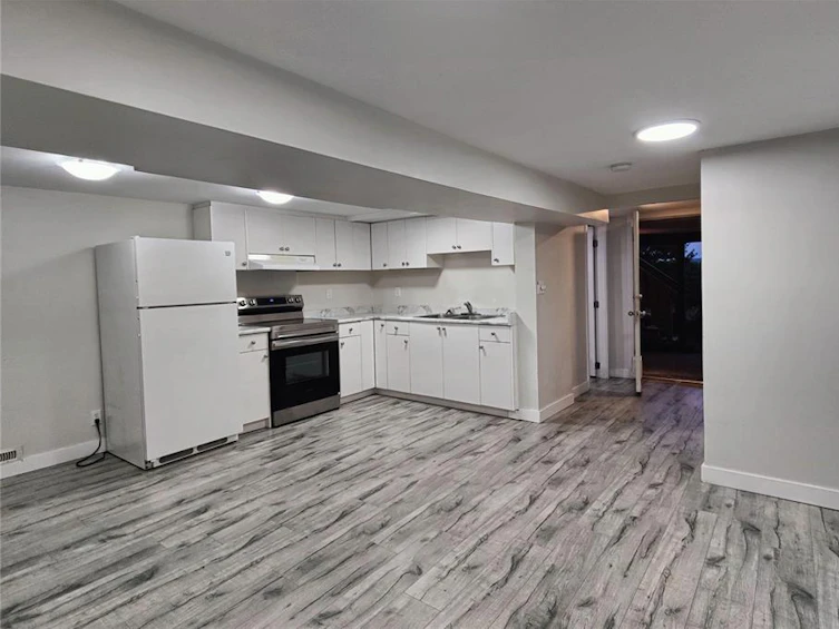 18 Gillespie Street, Nanaimo, BC, V9R 4Y3 - 10