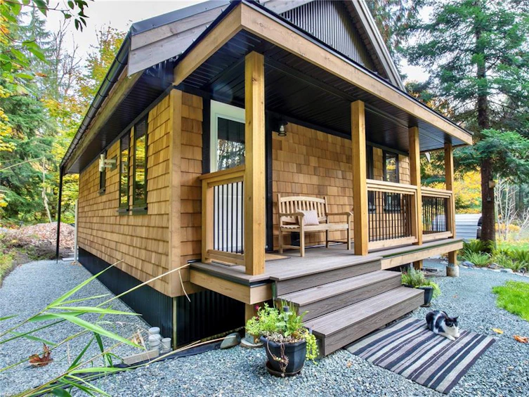 6049 West Riverbottom Road, Lake Cowichan, BC, V9L 6H7
