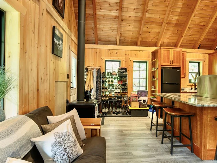 6049 West Riverbottom Road, Lake Cowichan, BC, V9L 6H7 - 20