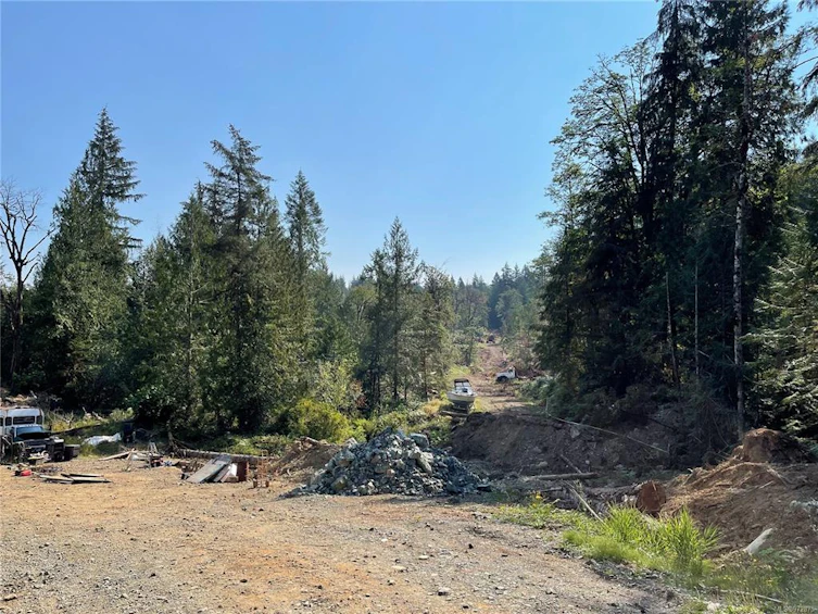 7655 Trill Pit Road, Port Alberni, BC - 3