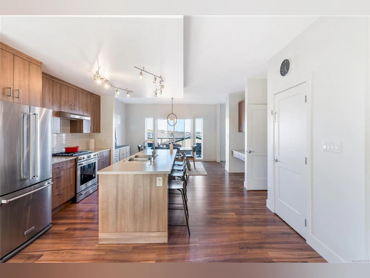 3481 Ryder Hesjedal Way, Colwood, BC, V9C 0J6 - 7