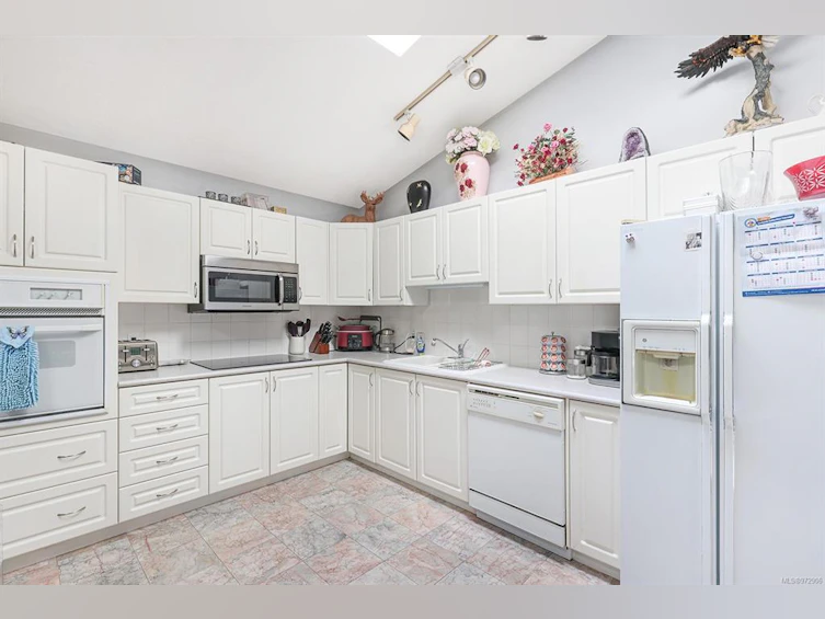 135 Jamieson Road, Bowser/Deep Bay, BC, V0R 1G0 - 45