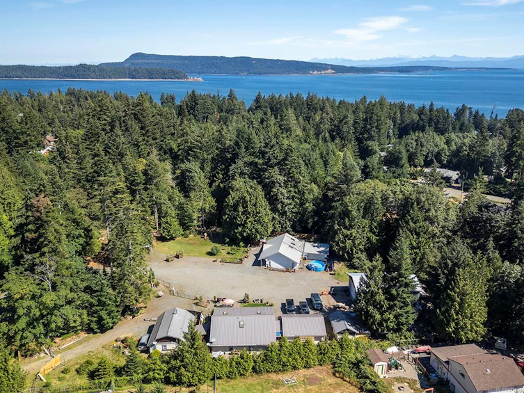 135 Jamieson Road, Bowser/Deep Bay, BC, V0R 1G0 - 14