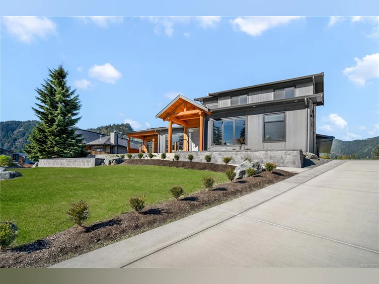 7337 Lakefront Place, Lake Cowichan, BC, V0R 2G1 - 2