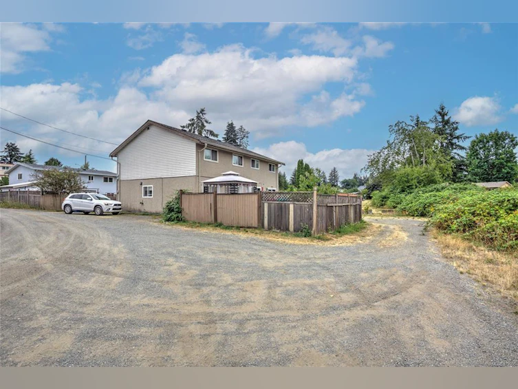 B-1062 St. George Crescent, Nanaimo, BC, V9S 1X1 - 33