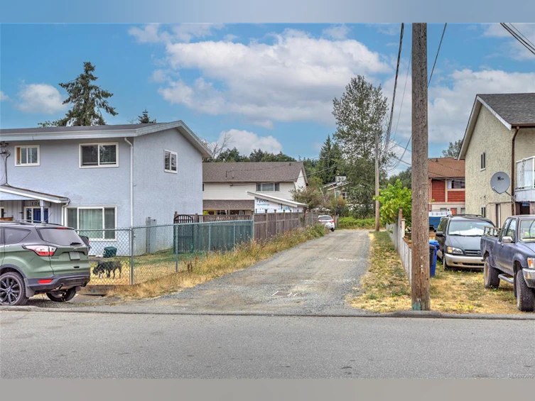 B-1062 St. George Crescent, Nanaimo, BC, V9S 1X1 - 34