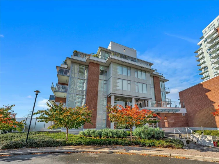 211-70 Saghalie Road, Victoria, BC, V9A 0G9 - 17