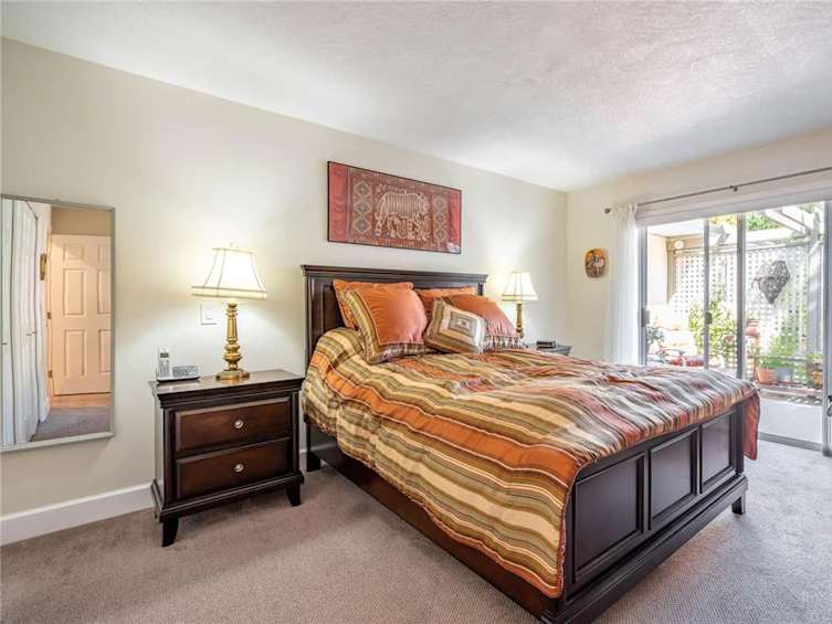 14-899 Royal Oak Avenue, Saanich, BC, V8X 3T3 - 21