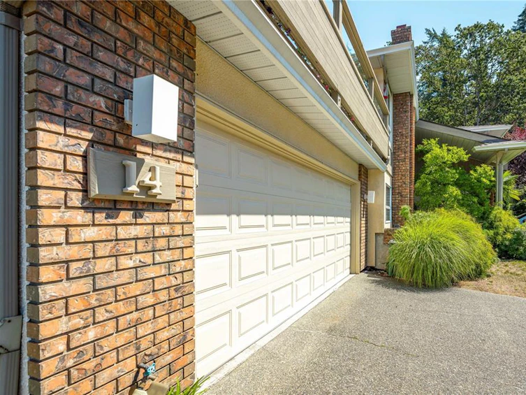 14-899 Royal Oak Avenue, Saanich, BC, V8X 3T3 - 39