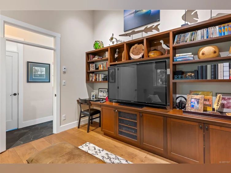 1370 Edwards Place, Ucluelet, BC, V0R 3A0 - 14