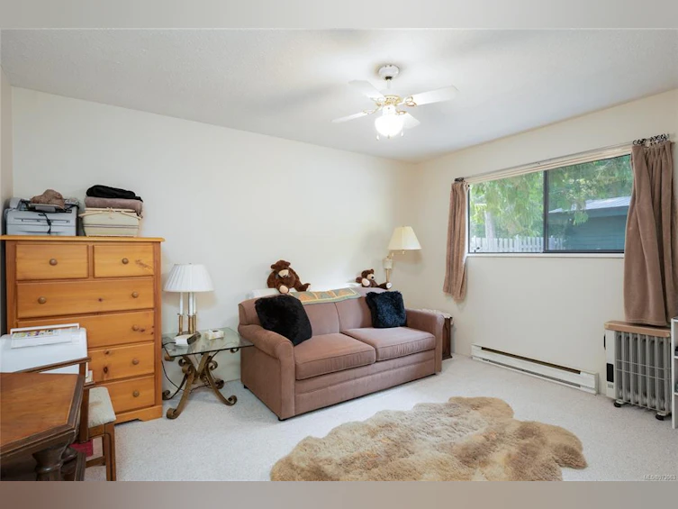 526 Berry Point Road, Gabriola Island, BC, V0R 1X1 - 17