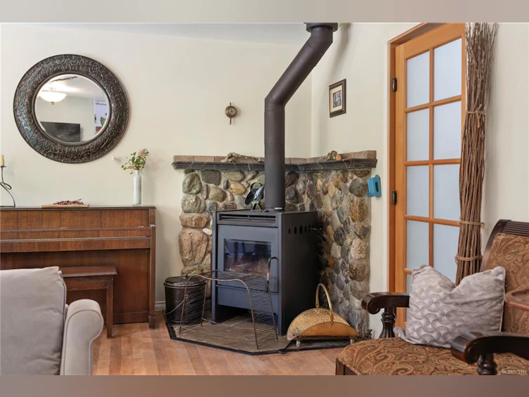 5901 Leda Road, Sooke, BC, V9Z 1B5 - 8