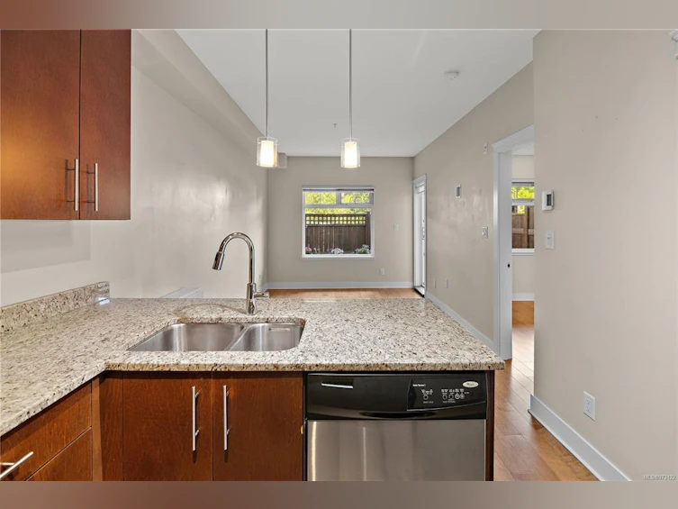 107-21 Conard Street, View Royal, BC, V8Z 0C4 - 6