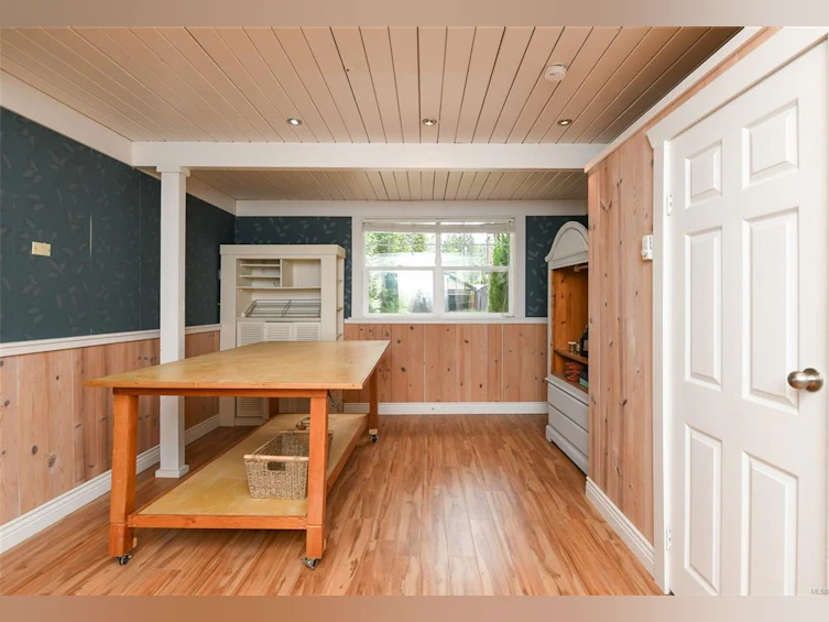 1910 Pridy Road, Comox, BC, V9M 3Z6 - 47