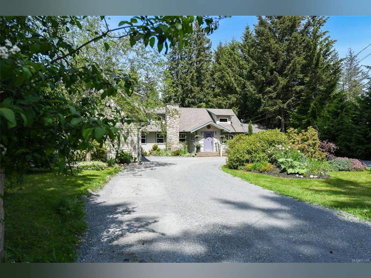 1910 Pridy Road, Comox, BC, V9M 3Z6 - 48
