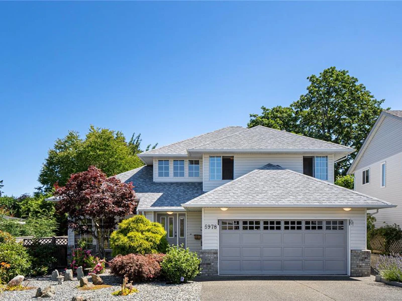 5978 Monashee Way, Nanaimo BC V9T 6A2