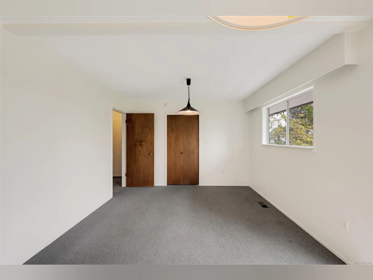 7968 Wallace Drive, Central Saanich, BC, V8M 1L4 - 27