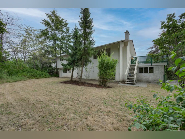 7968 Wallace Drive, Central Saanich, BC, V8M 1L4 - 48