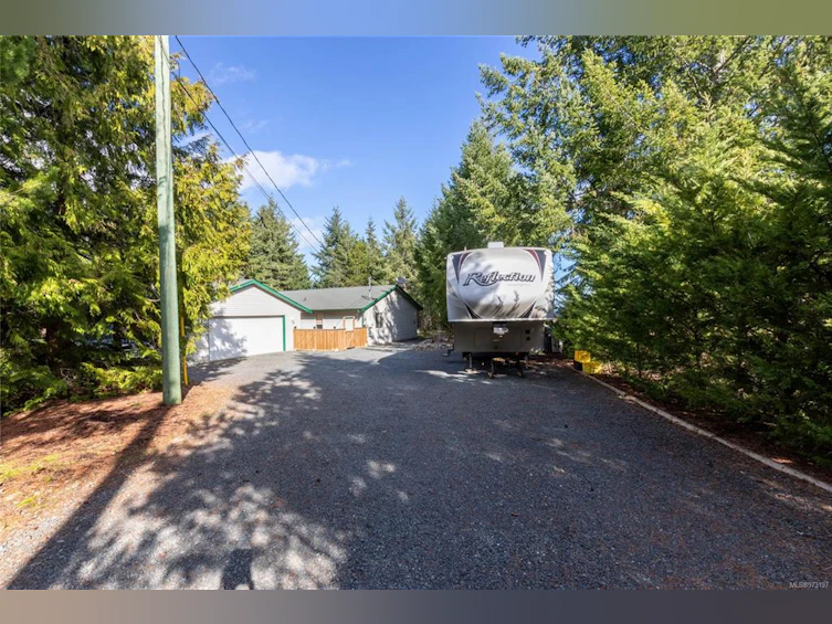 1873 Galvin Place, Qualicum Beach, BC, V9K 2V3 - 21