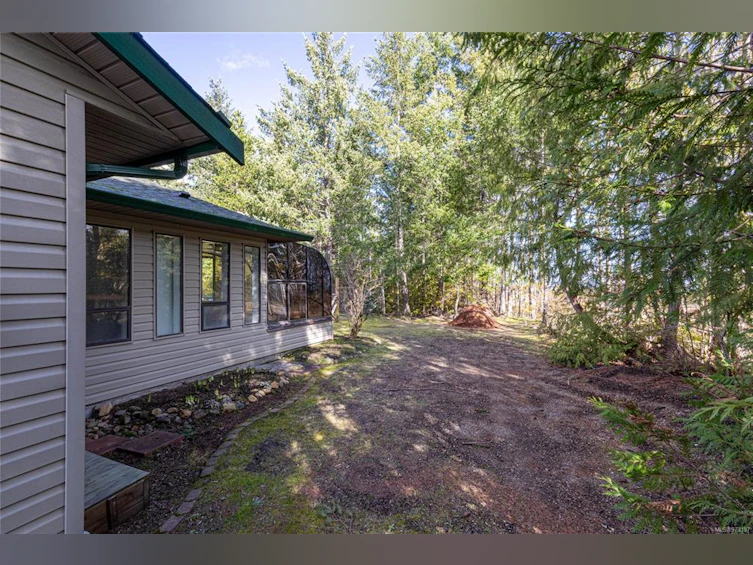 1873 Galvin Place, Qualicum Beach, BC, V9K 2V3 - 30