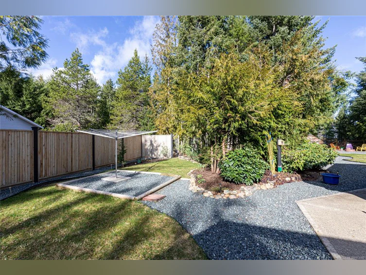 1873 Galvin Place, Qualicum Beach, BC, V9K 2V3 - 36