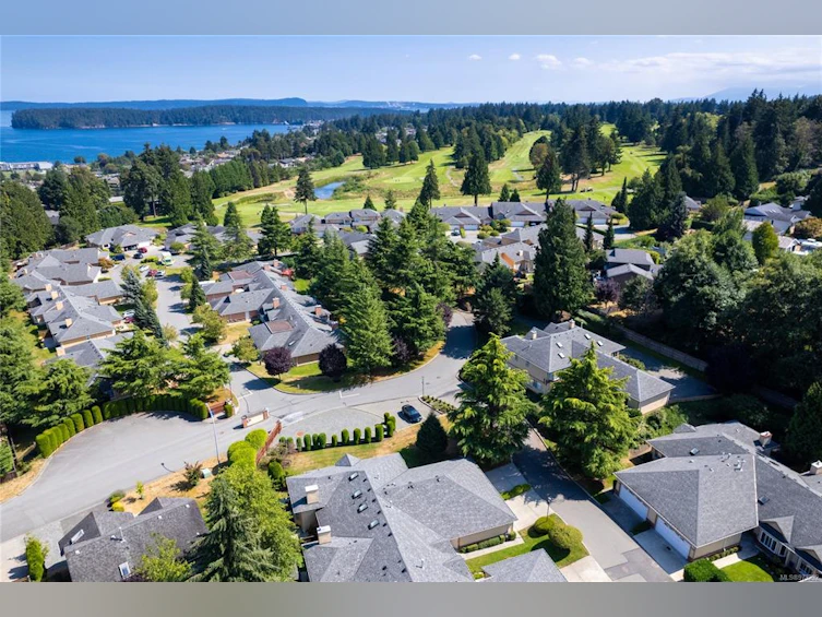 2001 Mulligan Way, Nanaimo, BC, V9T 5X9 - 61