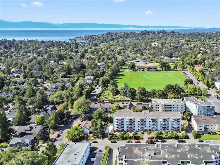 404-1148 Goodwin Street, Oak Bay, BC, V8S 5H2 - 44