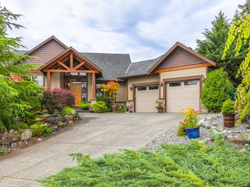 3540 Castle Rock Drive, Nanaimo BC V9T 0A4