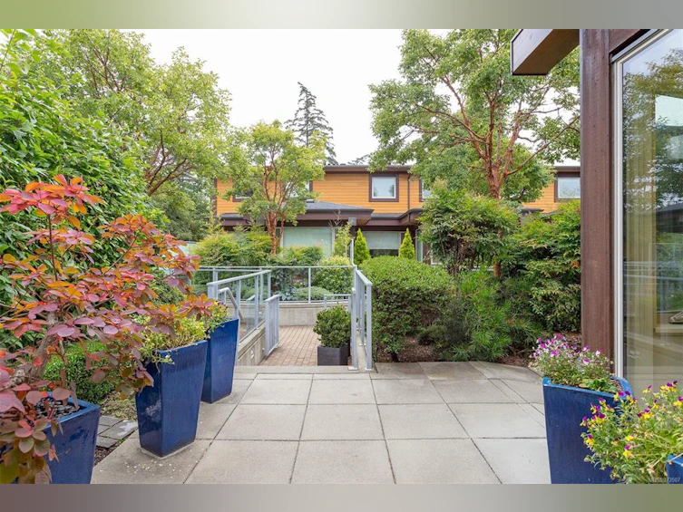 4-2151 W Burnside Road, View Royal, BC, V8R 0P5 - 37