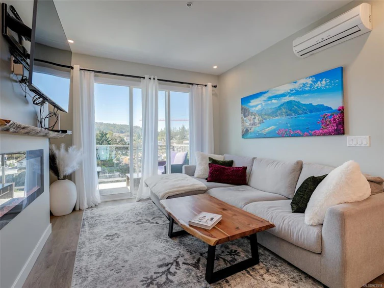 608-967 Whirlaway Crescent, Langford, BC, V9B 0Y1 - 3