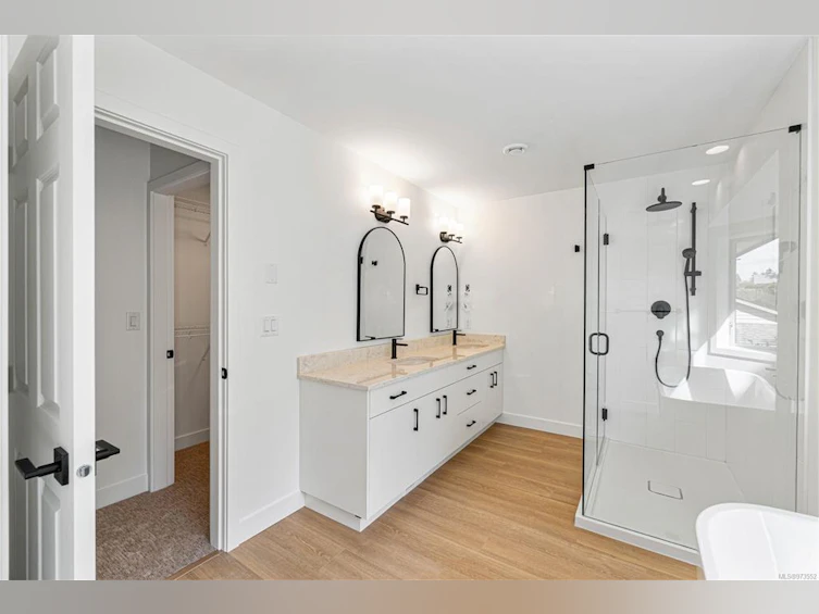 2163 Dockside Way, Nanaimo, BC, V9R 6T7 - 22