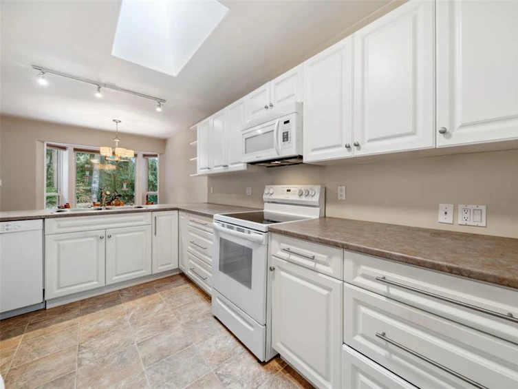 181 Johnson Place, Lake Cowichan, BC, V0R 2G0 - 13