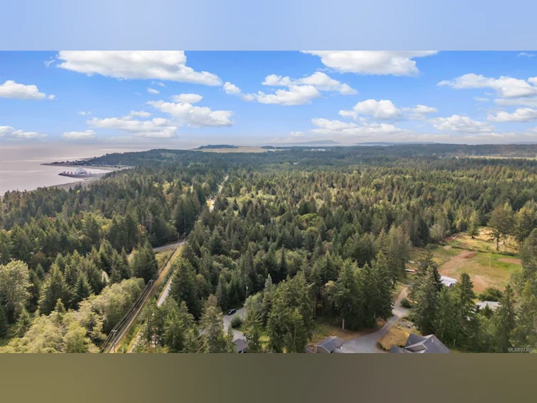 Lot C Waveland Road, Comox, BC, V9M 5M9