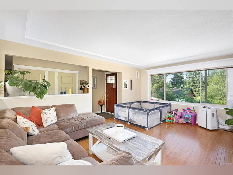 3099 Lake Trail Road, Courtenay, BC, V9N 9M1 - 3