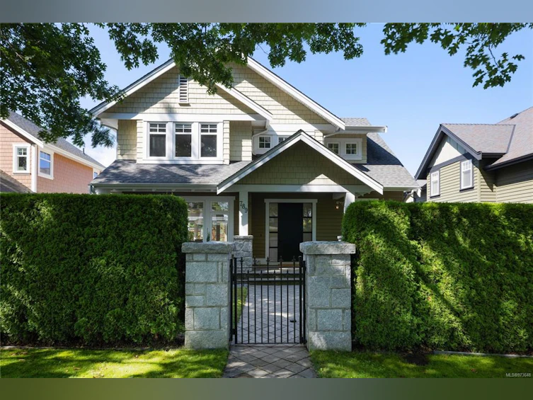 789 Memorial Avenue, Qualicum Beach, BC, V9K 2T4 - 43