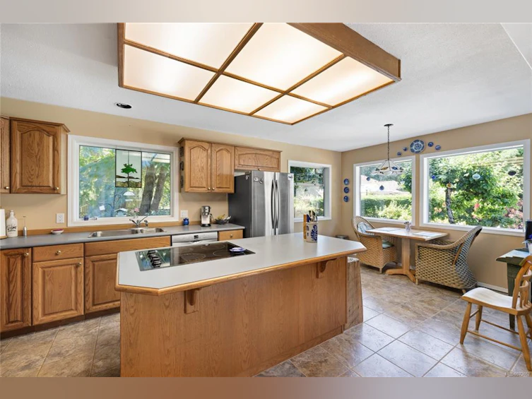 971 Woodpecker Place, Parksville, BC, V9P 1T1 - 5