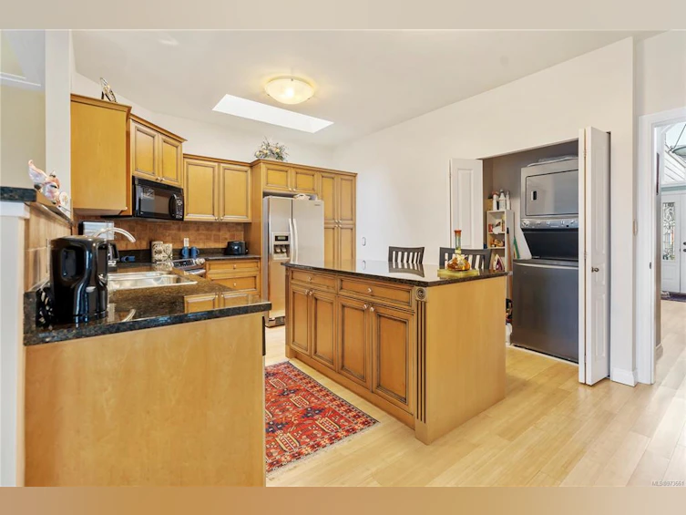11-934 Boulderwood Rise, Saanich, BC, V8Y 3G5 - 18