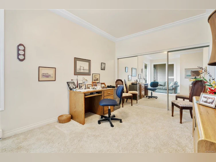 11-934 Boulderwood Rise, Saanich, BC, V8Y 3G5 - 26
