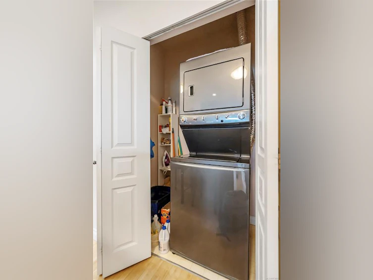 11-934 Boulderwood Rise, Saanich, BC, V8Y 3G5 - 30