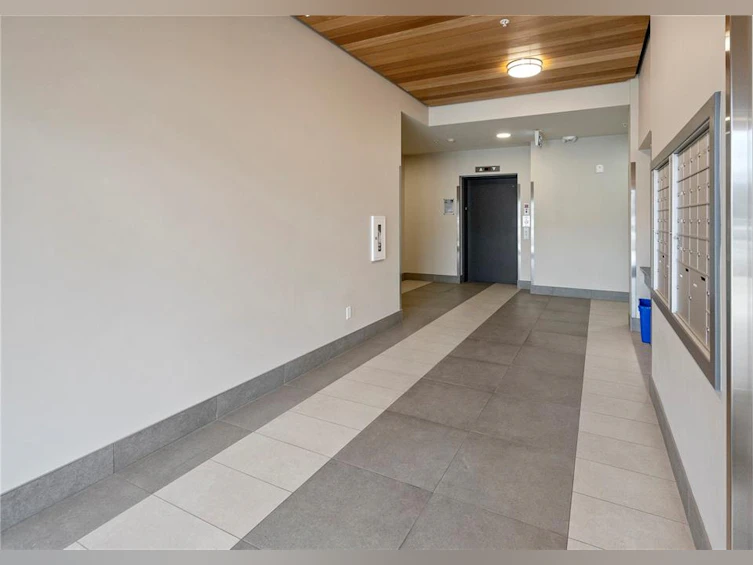 305-9864 Fourth Street, Sidney, BC, V8L 2Z4 - 23