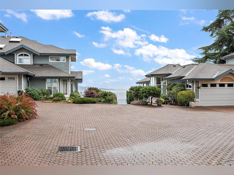 2-5187 Cordova Bay Road, Saanich, BC, V8Y 1N7 - 24