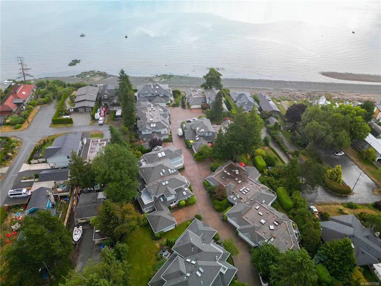 2-5187 Cordova Bay Road, Saanich, BC, V8Y 1N7 - 26