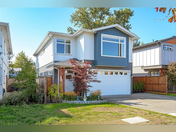 2271 Deerbrush Crescent, North Saanich, BC, V8L 0C5 - 32