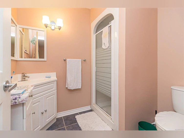 3880 Red Baron Place, Cobble Hill, BC, V0R 1L0 - 23
